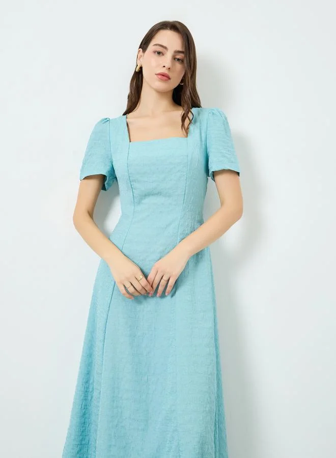 تايك تو فستان ميدي بملمس بارز وياقة مربعة وخصر محدد للنساء